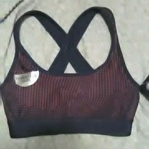 NWT Under Armour Sports Bra